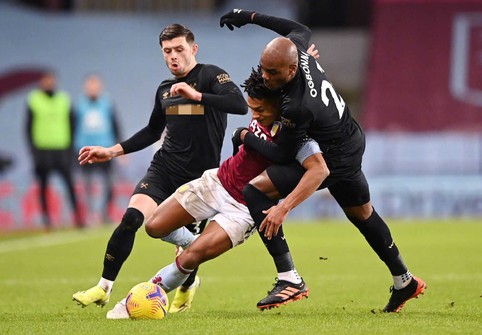 他以20号 他以20号